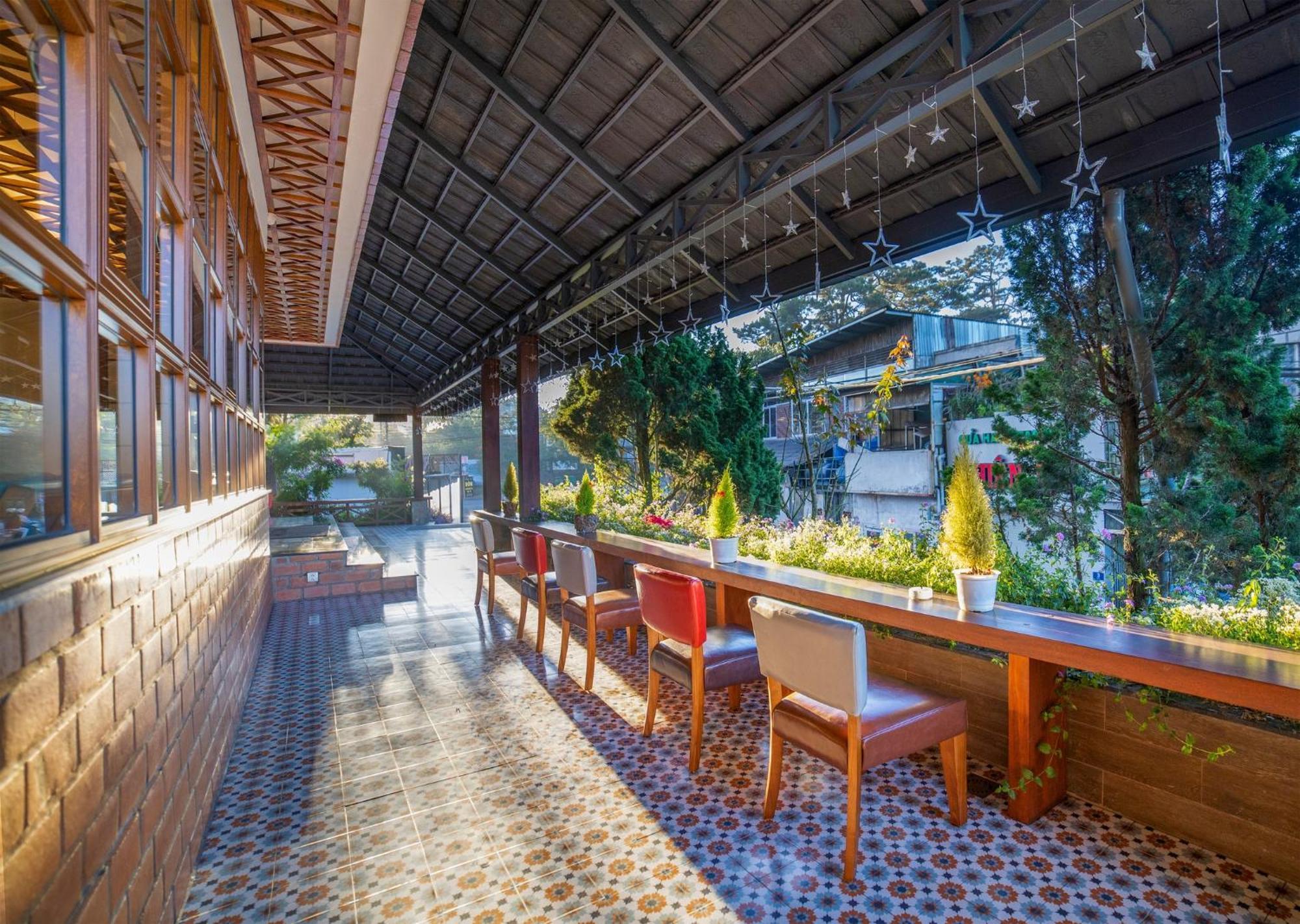 Brick House Dalat Hotel Esterno foto